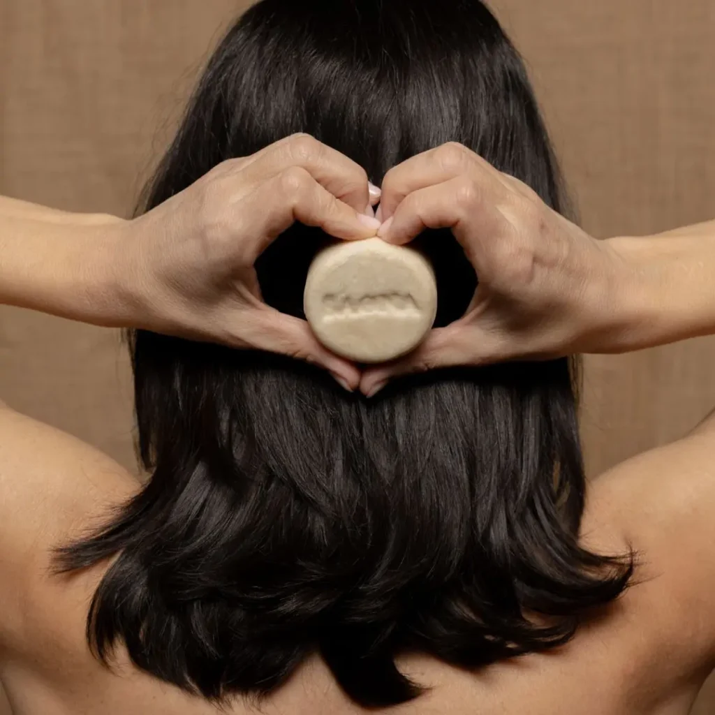 Cosmética capilar natural · Saona Cosmetics Cuidado capilar con champú sólido natural de Saona Cosmetics